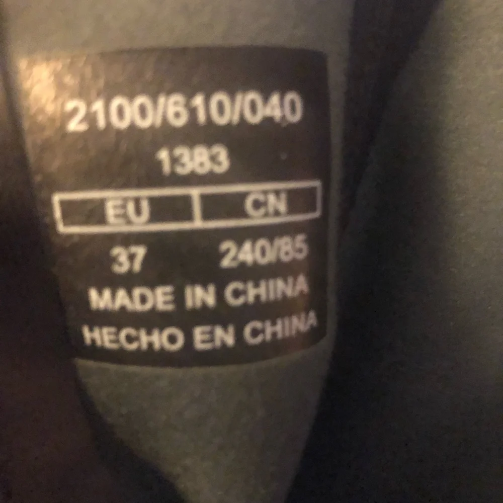 Nwt $69  ZARA Brown Leather Ankle Boots w/ Lug Soles     Size: 6.5 / 37 - Picture 3 of 6